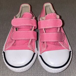 Airwalk Toddler Girls Pink Canvas Sneakers Size 8 Dual Strap Low Top Shoes VGC